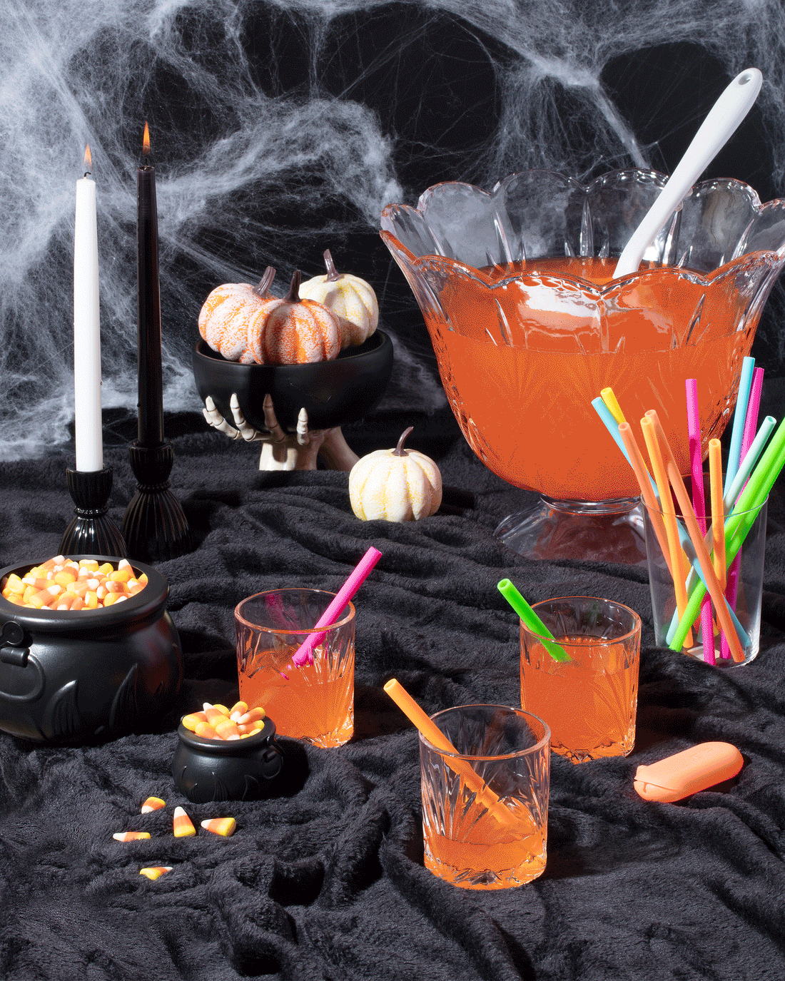 5 Bone-Chilling Cocktails for Halloween Movie Night
